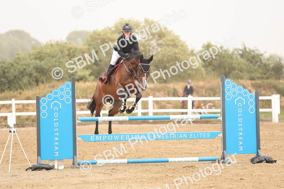 SBM_024188 - Class 6 - Senior Newcomers 1.10m