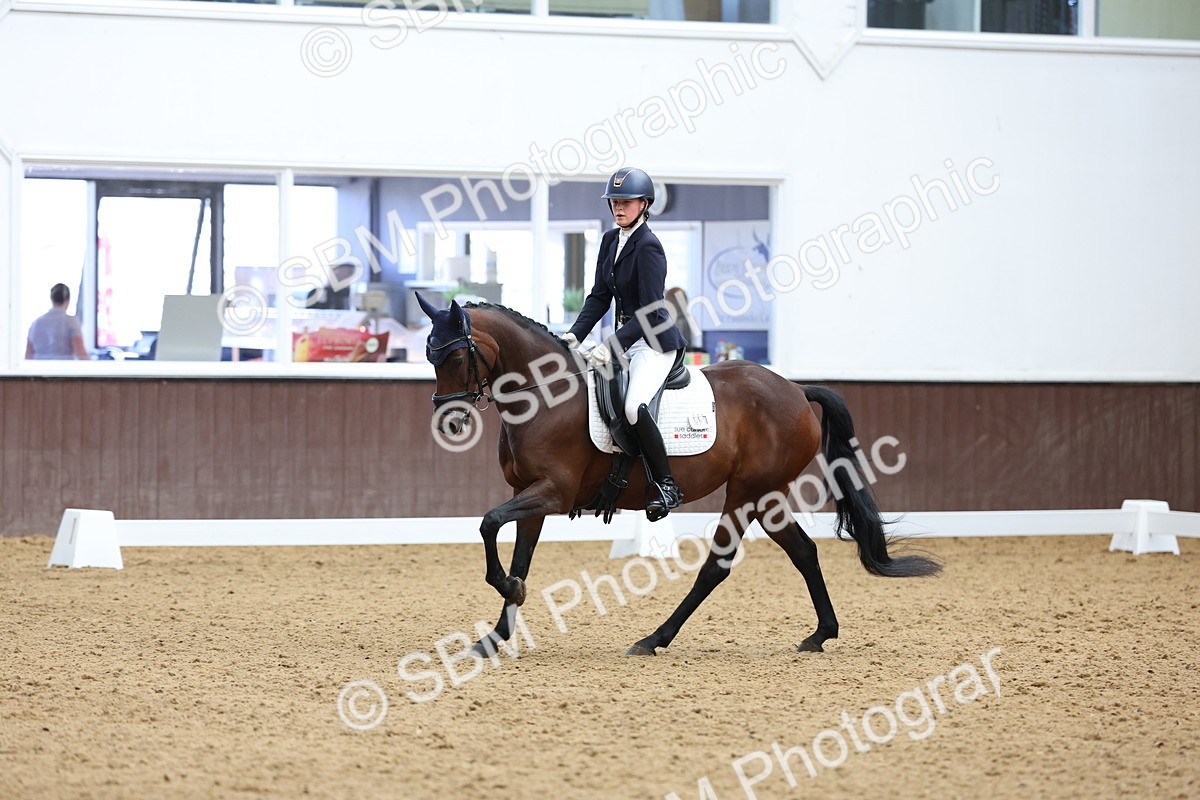 SBM_016577 - Class 16 - Novice FSM - 11.50-12.38