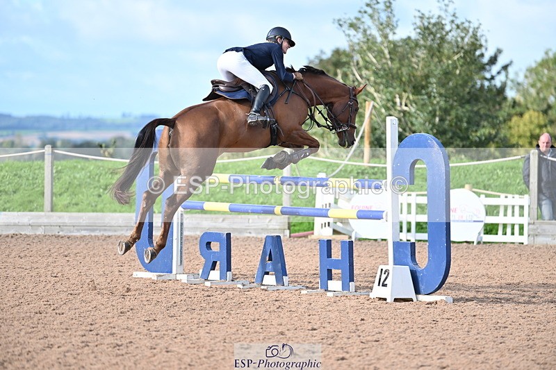 231014A-104831-04225 - Cls 18 Newcomers & 1.10m Open