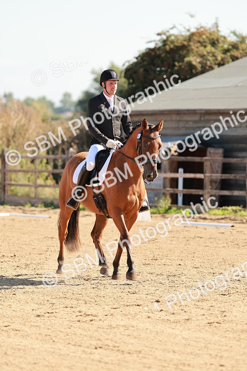 SBM_009901 - Class 6 - Novice 1