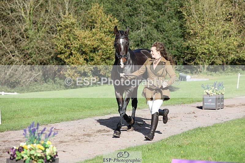 241027-103541-15985 - 521-Rhianna.Ryan-HATTERALL.NEW.YORK