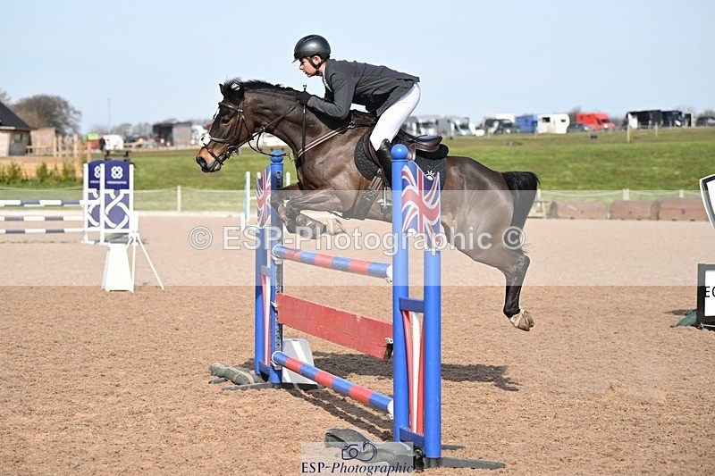 250309-131122-04701 - Cls 9 Pony Foxhunter and 1.10m