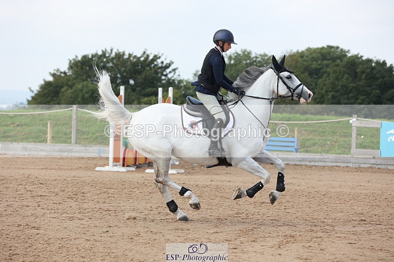 230915A-111918-01708 - Cls 2 Snr Foxhunter