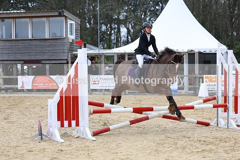 3E7A7943 - Class 10: Junior 60cm