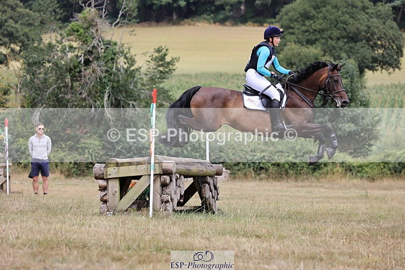 250802A-123139-03542 - C-127-Charlotte.Lee-HOLLY.VDV.Z