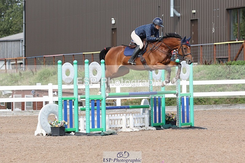 250913-143443-07399 - Cls 25 1.05m Amateur Quali