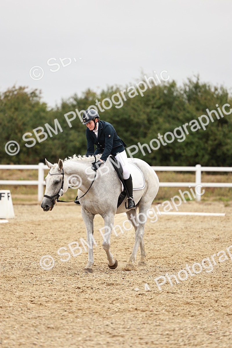SBM_001967 - Class 8-11 - N2 E1 Warm Up - 12.27-12.59