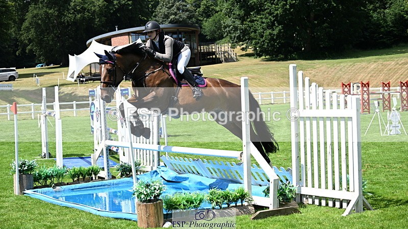 250703A-111425-03137 - Cls 1 Snr Foxhunter