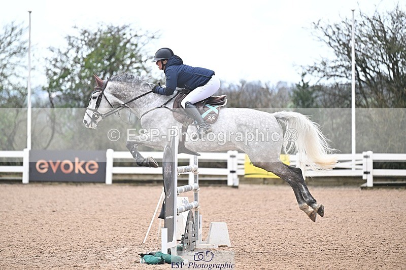 260220-140047-00826 - Cls 6 Foxhunter and 1.20m