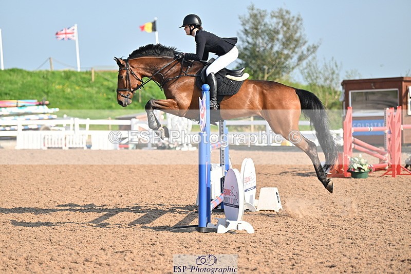 240512A-174012-20105 - Cls 45 1.10m National Am Quali and Open