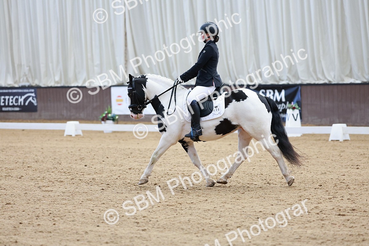 SBM_007235 - Class 6b - Novice 6 - 8.56-9.24