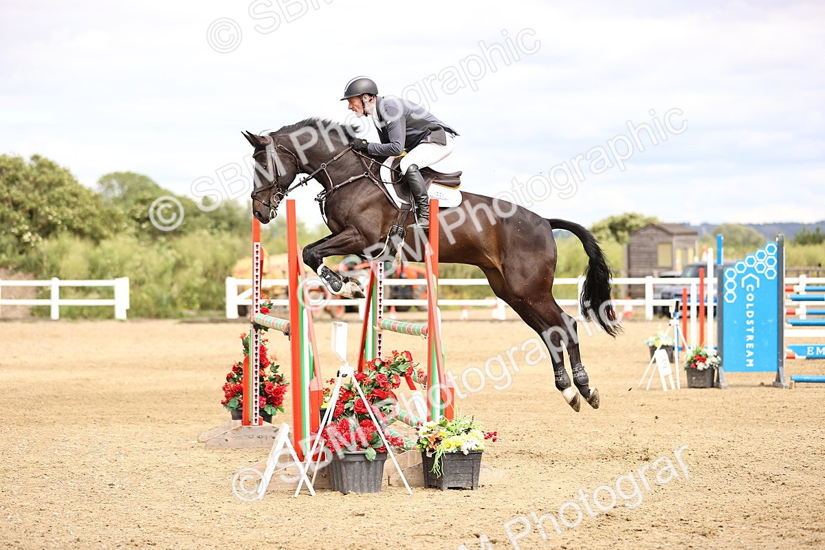 SBM_008105 - Class 21 - Senior Foxhunter - 1.20m