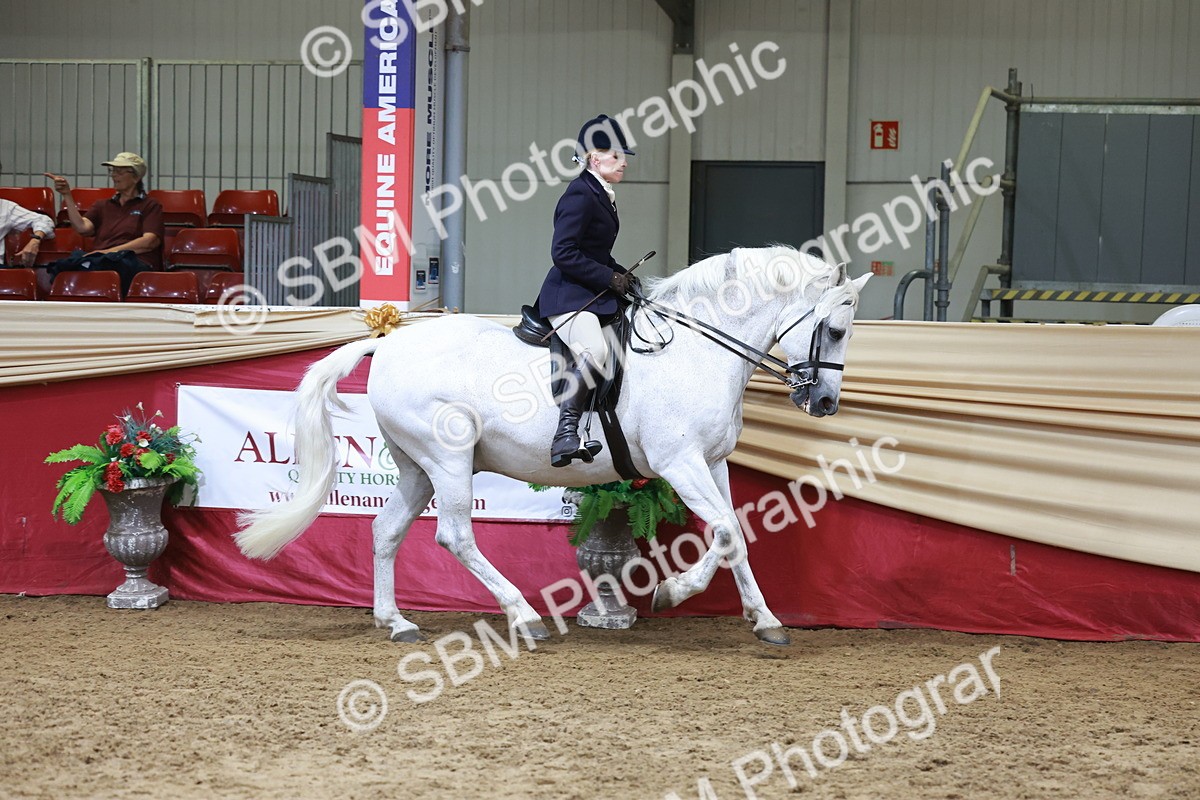 SBM_18558 - Class 952 - M&M Ridden Supreme Final