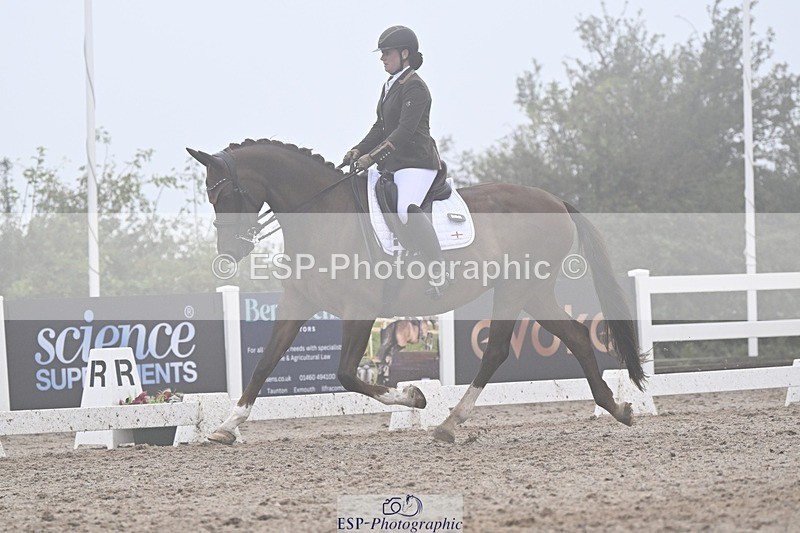 250907-145256-08958 - 105-Hannah.KnightIndy.Pepper