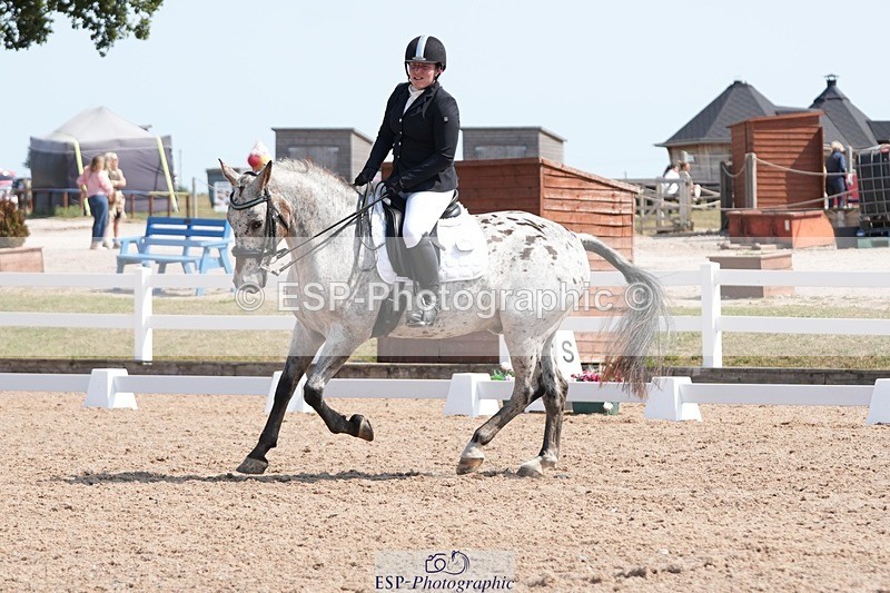 250817-121909-09016 - 139-Alice.MckinnonLlanthony.Erehwon