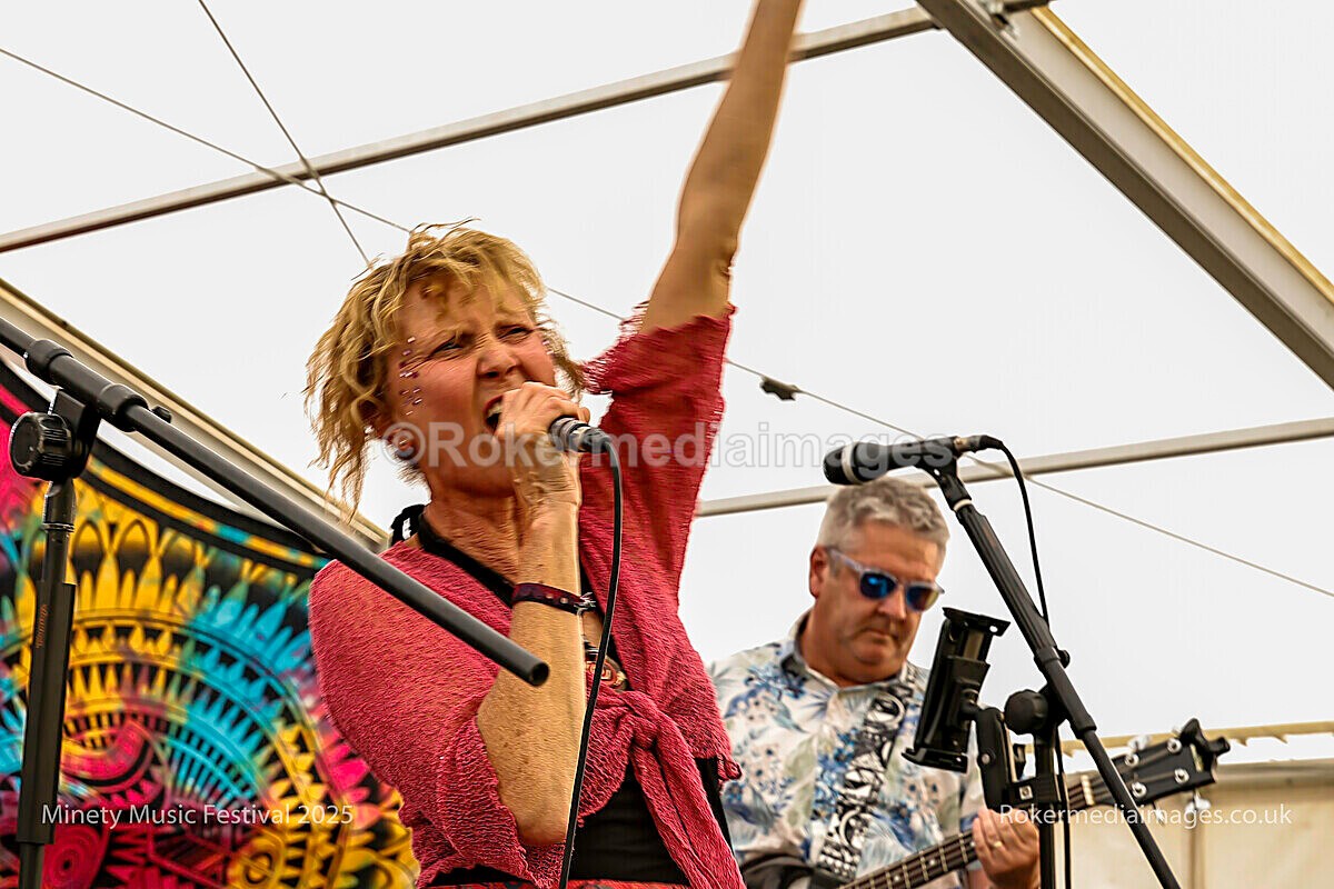 _MGL7119 - MINETY 2025