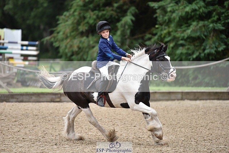 240802-105432-01004 - 80cm Round 1