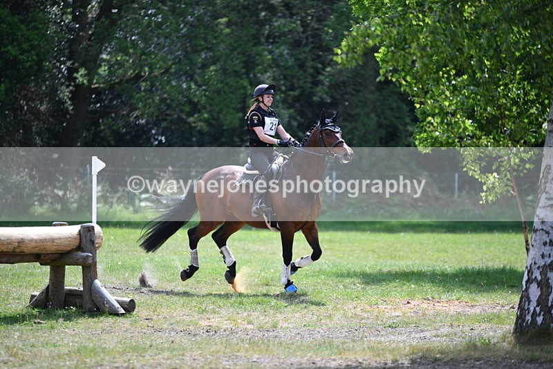 WJ5_5893 - Tweseldown 3-Phase Training (XC) 19-05-25
