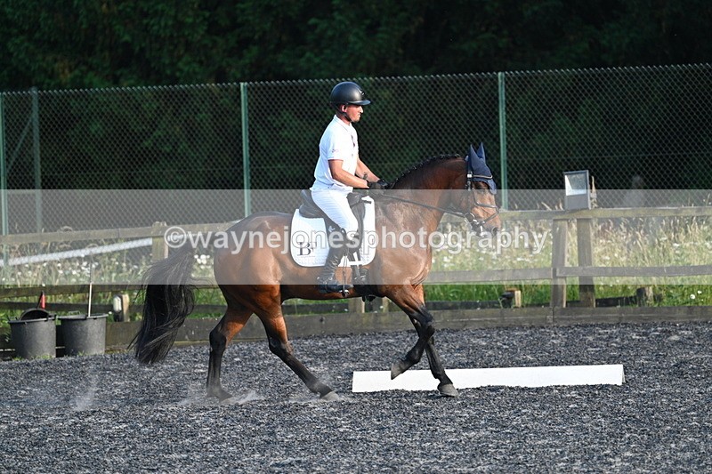 WJ7_0213 - Time 19:22 to 19:36