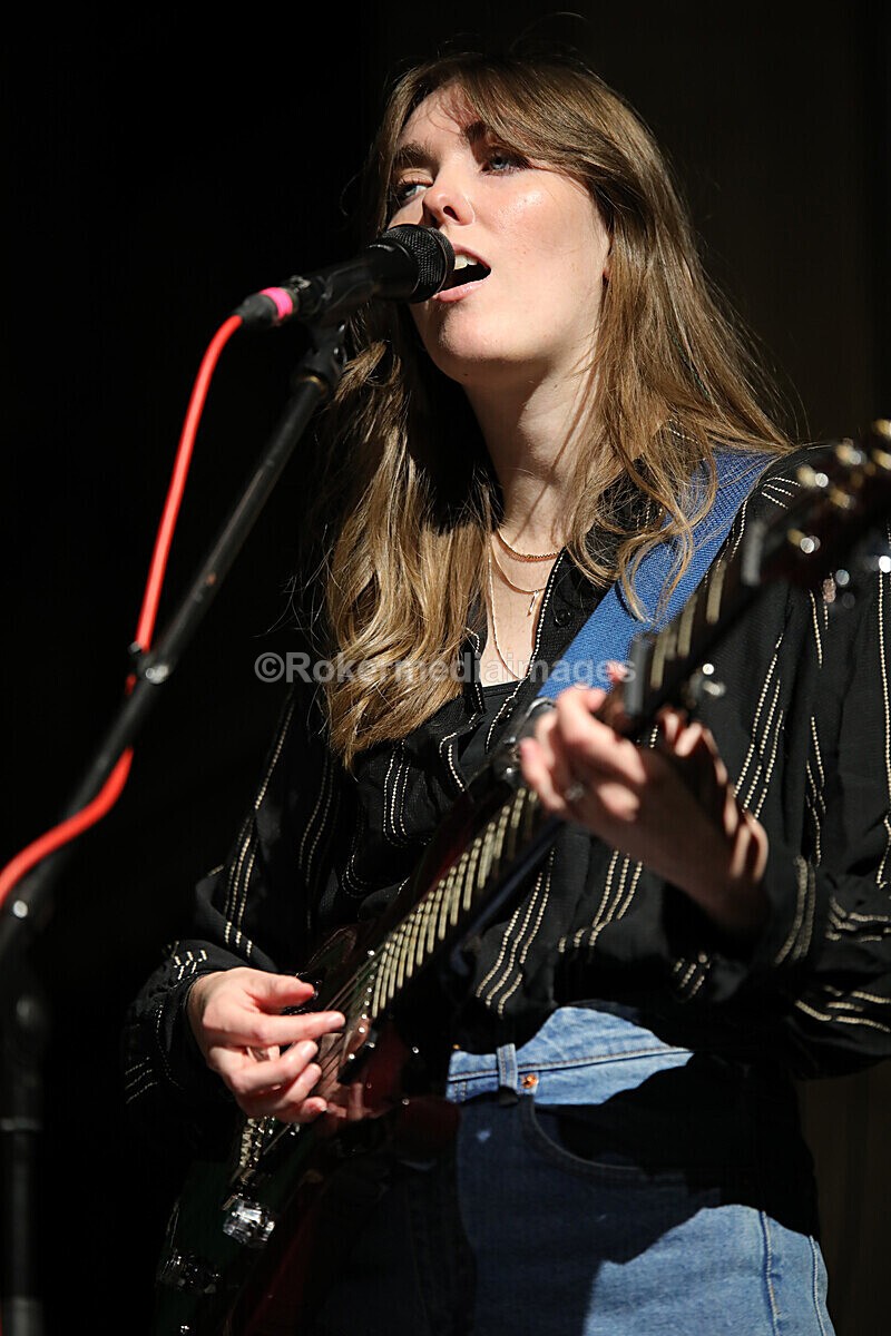 FOLK N BLUES-760 - FOLK and BLUES SEPT 2022