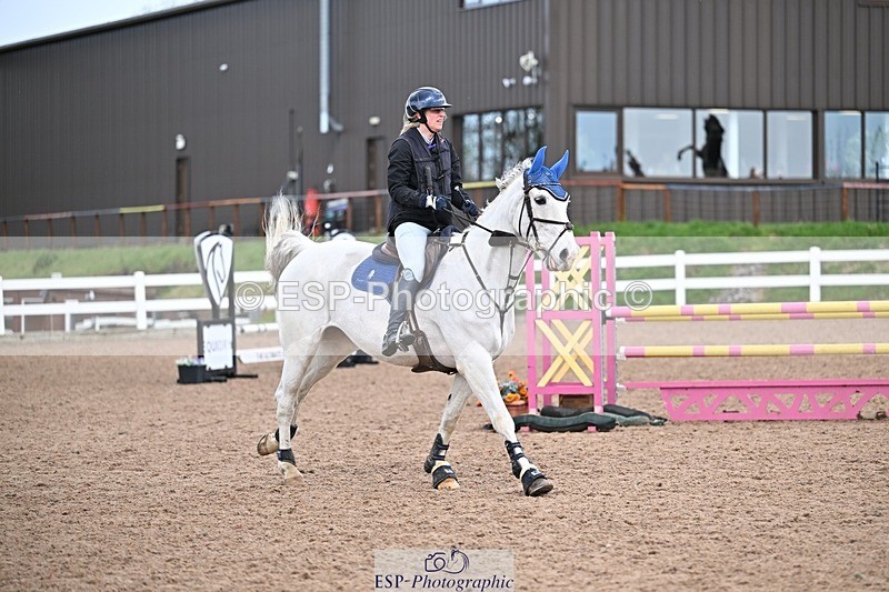 260313-133024-00574 - Cls 10+11 85cm and 95cm Amateur Quali