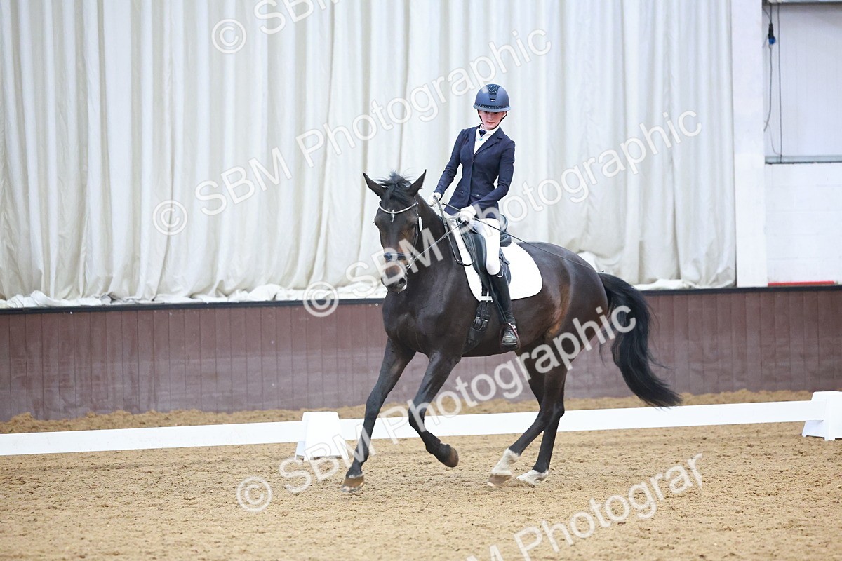 0B8A9211 - Class 6 - Novice 3