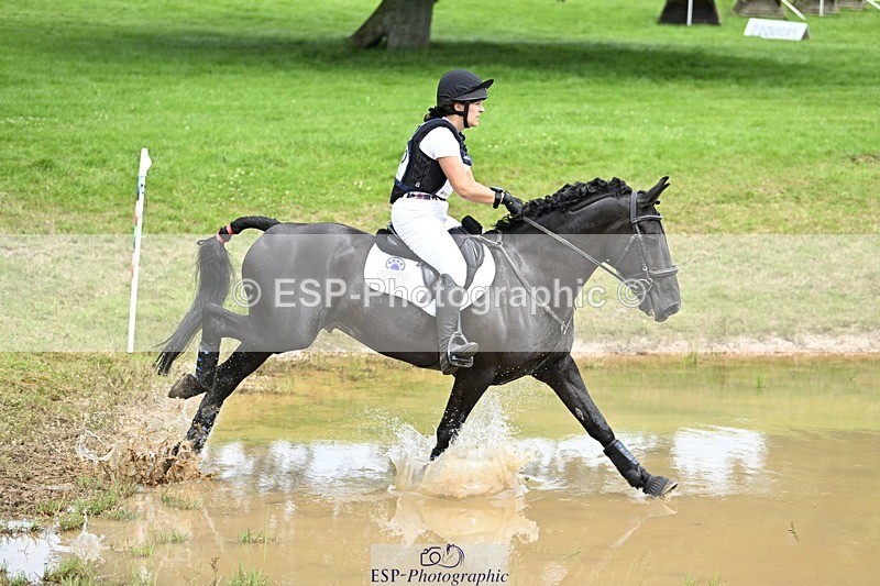 240803-143107-08241 - 220-Eleanor_Newcombe-MR_DARCY