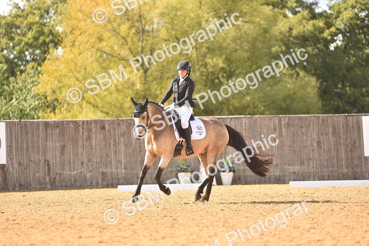SBM_24289 - D4 - Small Tour Championship Intro 4