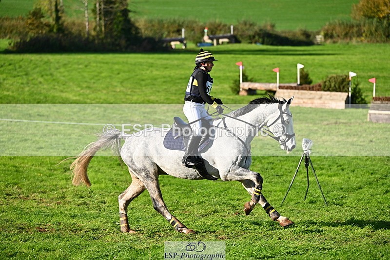 251025A-145651-20924 - G-554-Kerri.Mcnicol