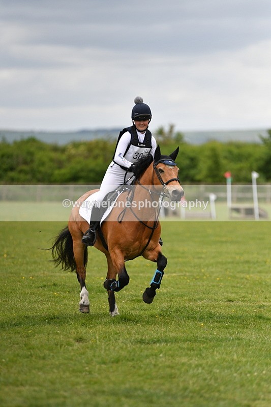 WJ5_3646 - Class 6 80cm