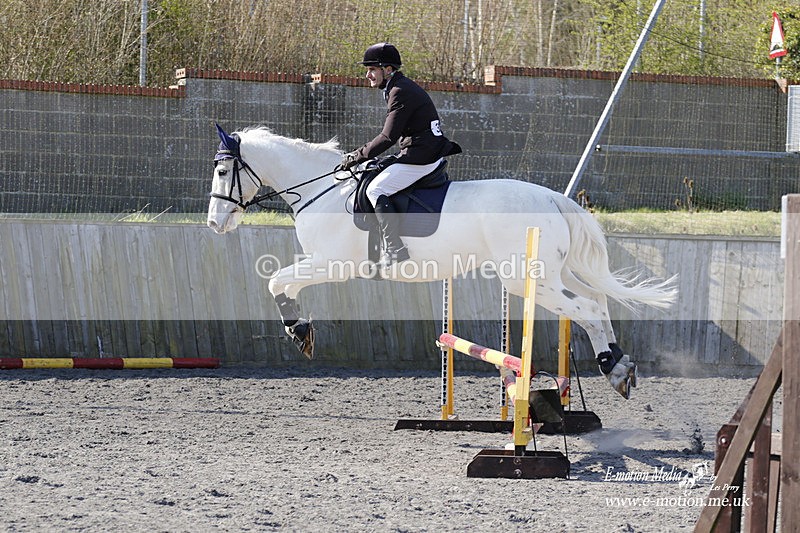 _EST0320 - Bourne Valley Riding Club Winter Showjumping 27/03/22