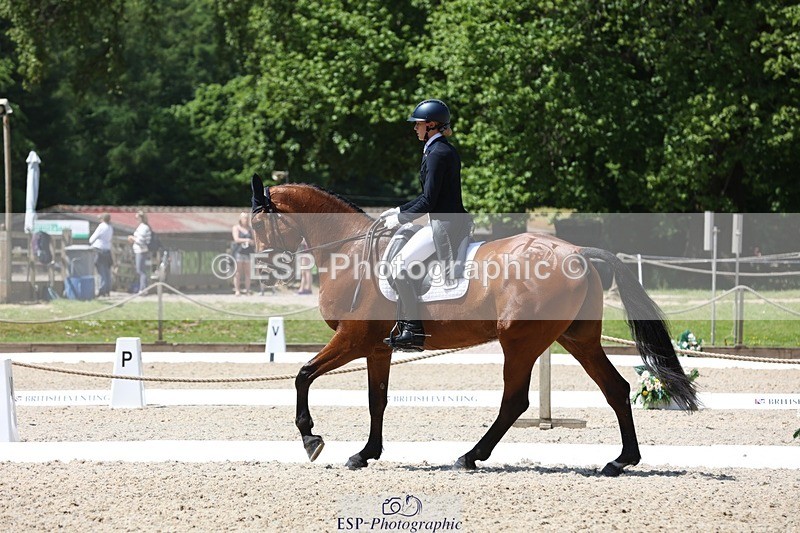 230526-124113-06228 - 161-HEADS_UP-Jemima_Howden-WEDTrotUp+DR