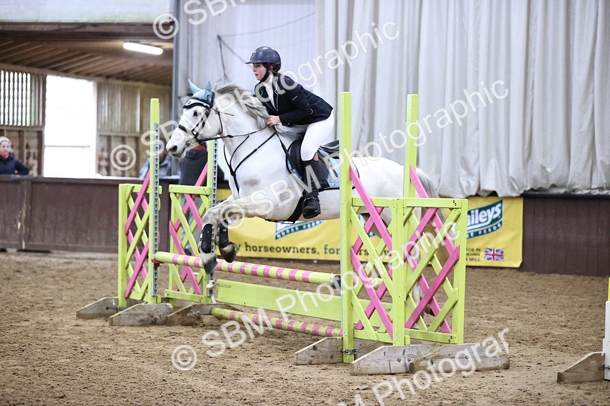 SBM_001215 - Class 8 - Intro 70cm