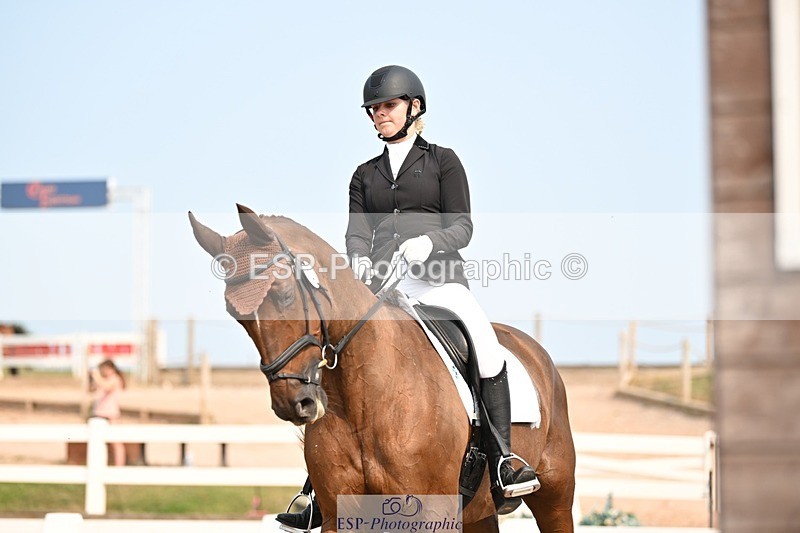 250816-151842-06146 - 121-Daisy.HedgesFelicia.v