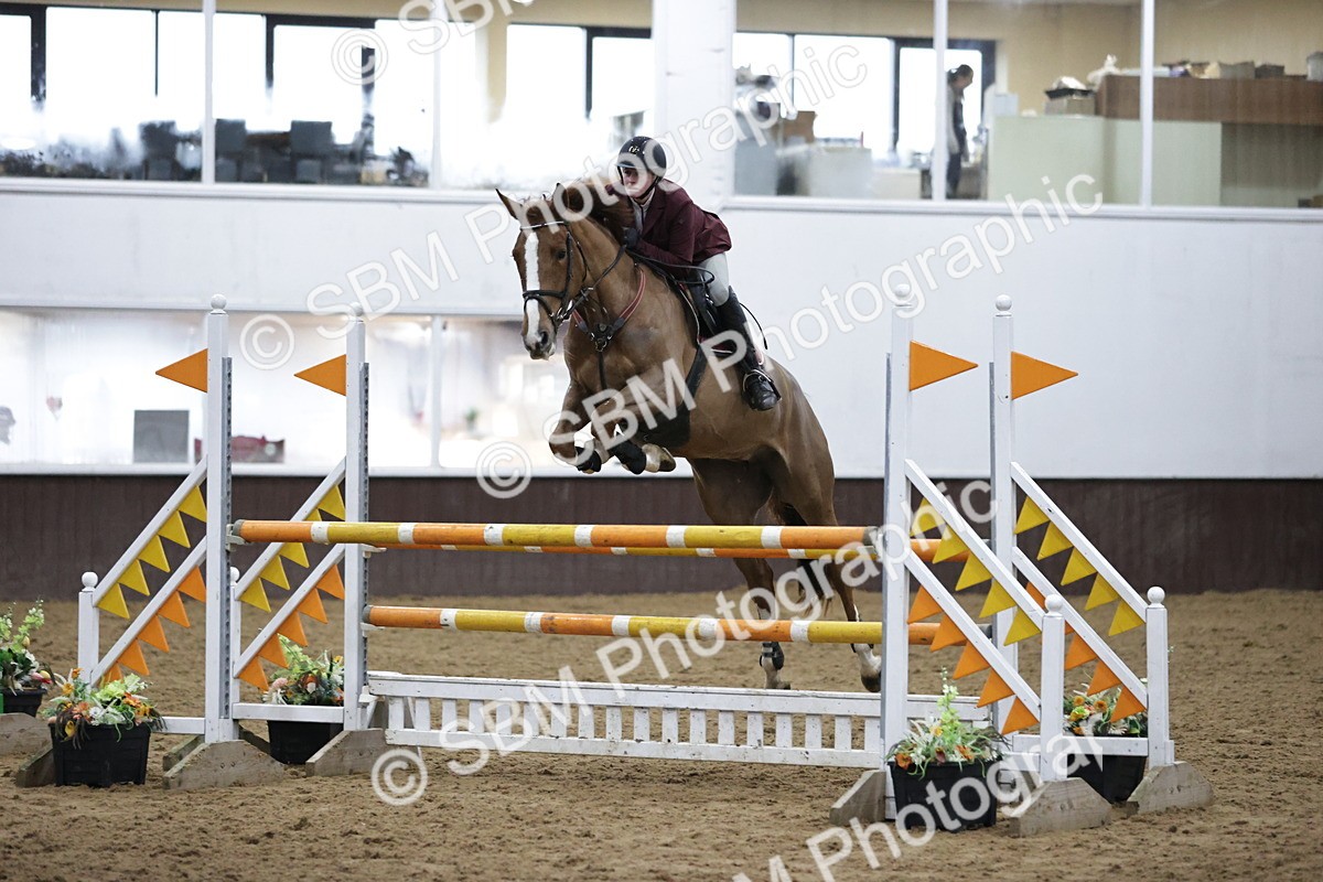 SBM_001150 - Class 4 - Senior Newcomers/ 1.10m Open