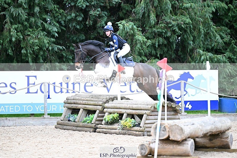 241116-152702-02212 - Cls 4 100-105cm