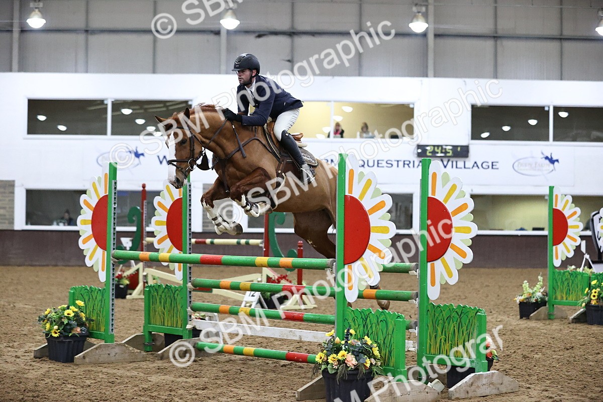 SBM_2542 - Class 9 - Senior Newcomers/ 1.10m Open