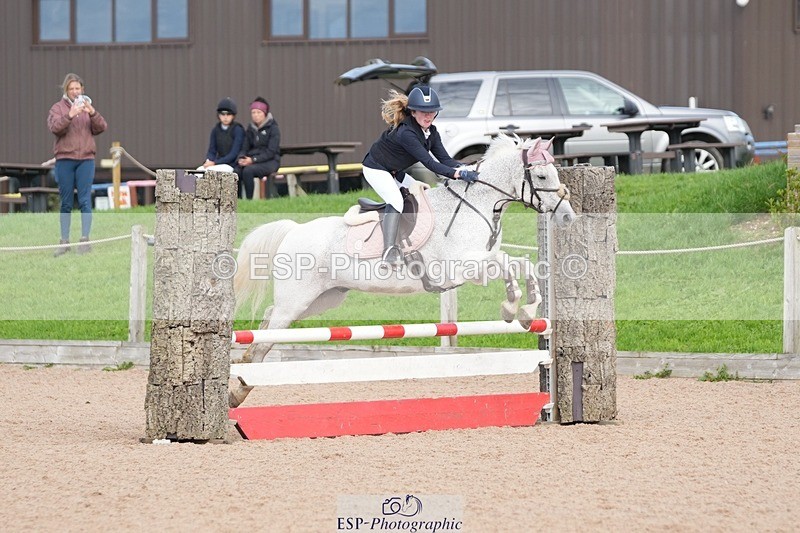 250921-101934-02163 - Cls 4 Pony British Novice and 80cm