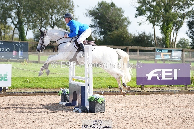 250913-133915-07217 - Cls 17 Chard 1.10m Speed Derby