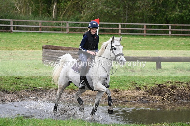 WJ6_4384 - Time at Photographer 11:57 to 12:14