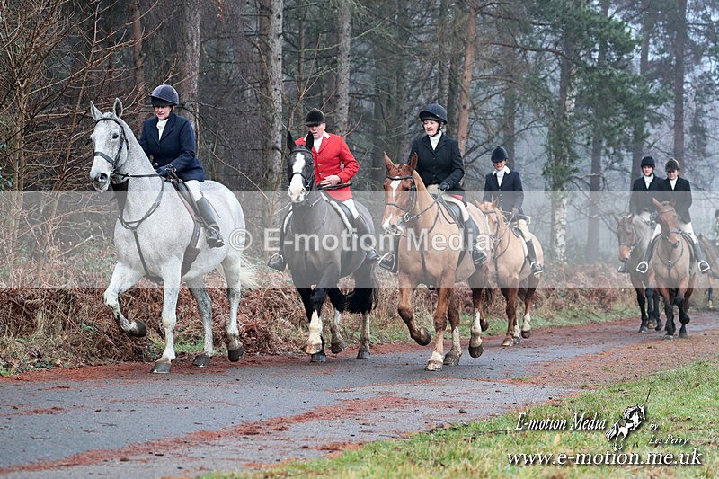 HUPY 261224 389a - Pytchley with Woodland Hunt Boxing Day Meet 26th December 2024
