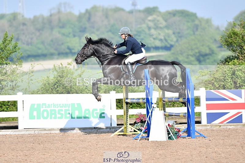 240512A-085113-16992 - Cls 39 British Novice and 90cm Open