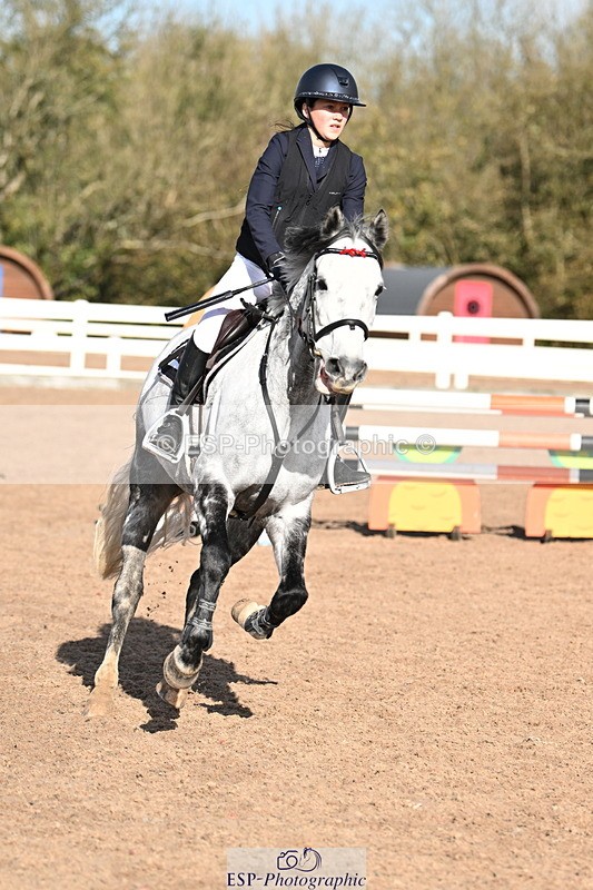 241026A-122203-00876 - SAT Cls 9 Pony Newcomers and 1m Open