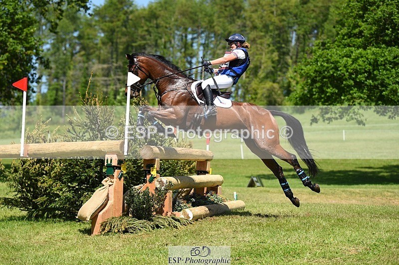 230527-141250-09719 - 322-CHANSON_DU_VILLAGE-Phoebe_Locke-XC