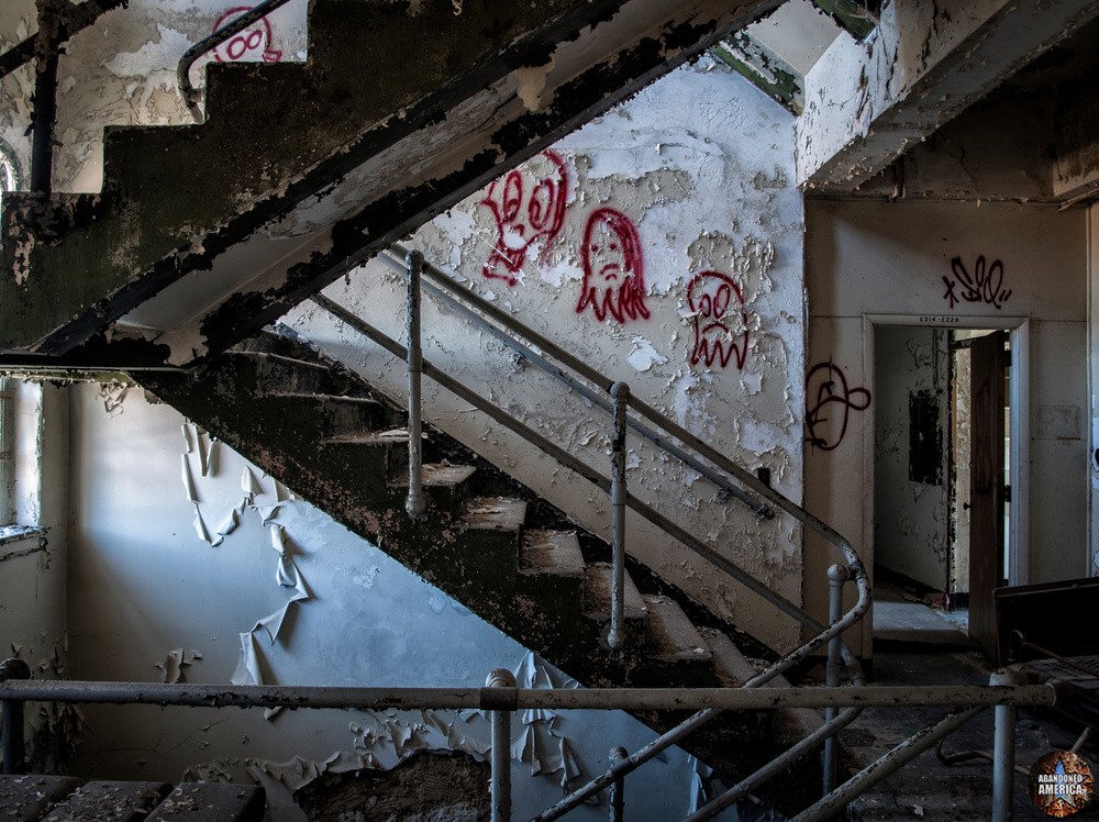 Sydenham/Montebello Hospital (Baltimore, MD) Ghostly Sightings