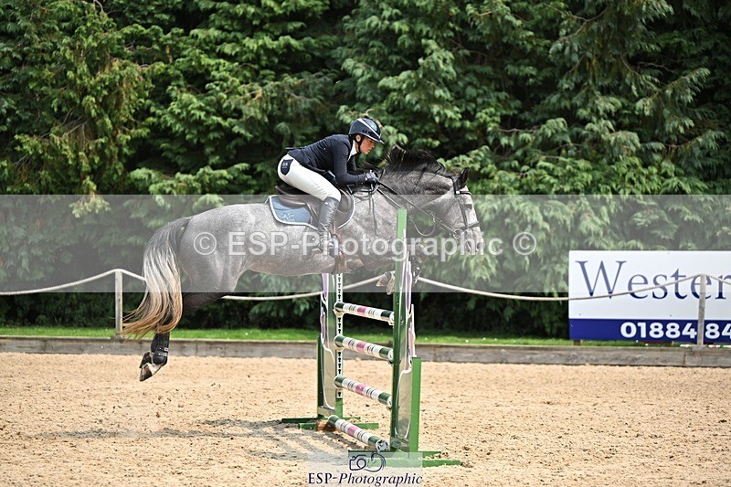 240818-132650-04640 - Cls 11A Snr Newcomers