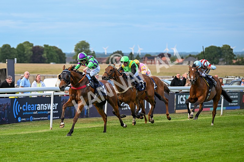 170625-Race 6-Triple Force-7482 - Race 6