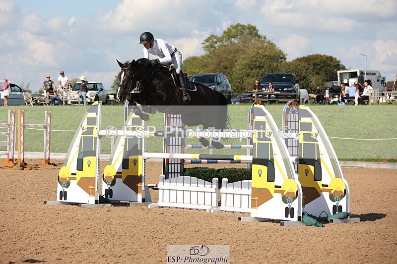 230915A-150441-02904 - Cls 5 National 1.40m