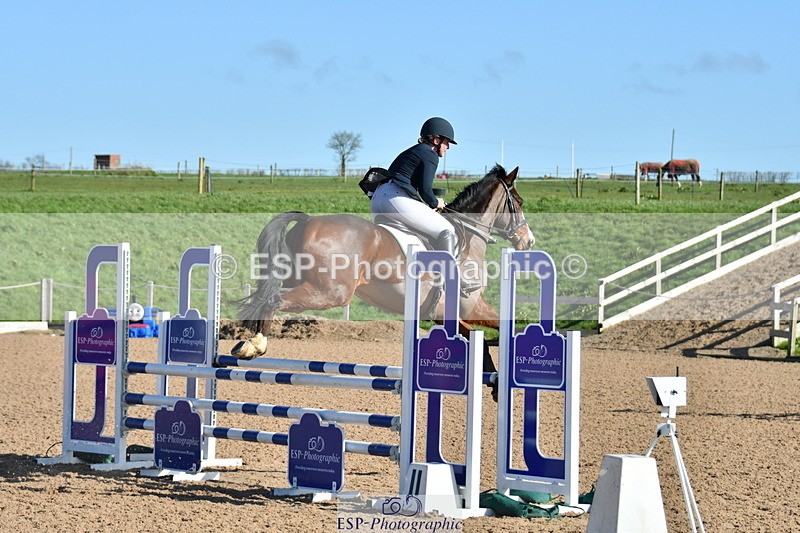 240306A-104009-00187 - Cls 1 British Novice and 90cm Open