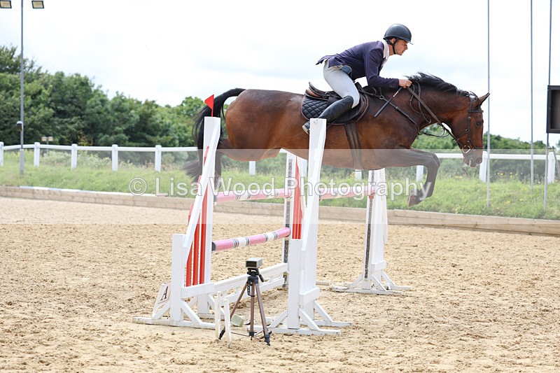 3E7A4373 - Class 8: Senior Foxhunter/1.20 open